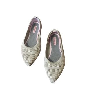 NWOT GIESSWEIN Women’s Ballet ECO Slip On Flats in Sand Sz. 7.5